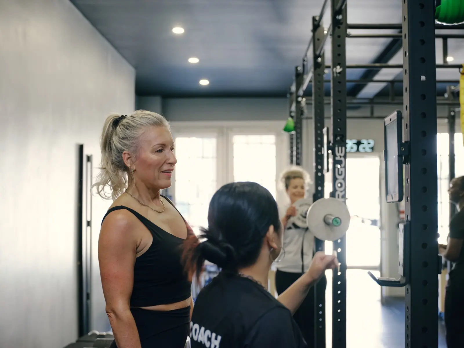 Thrive Fit: members training on separate programs at the same time